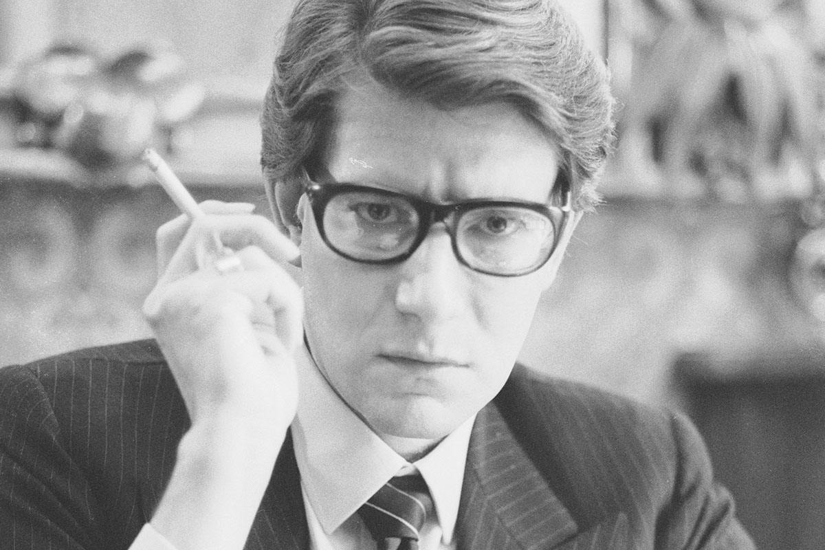 Yves Saint Laurent, el genio detrás de la casa de moda francesa