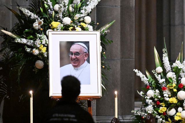 La Jornada – Celebridades despiden al papa Francisco: «Mostró bondad, amor y misericordia»